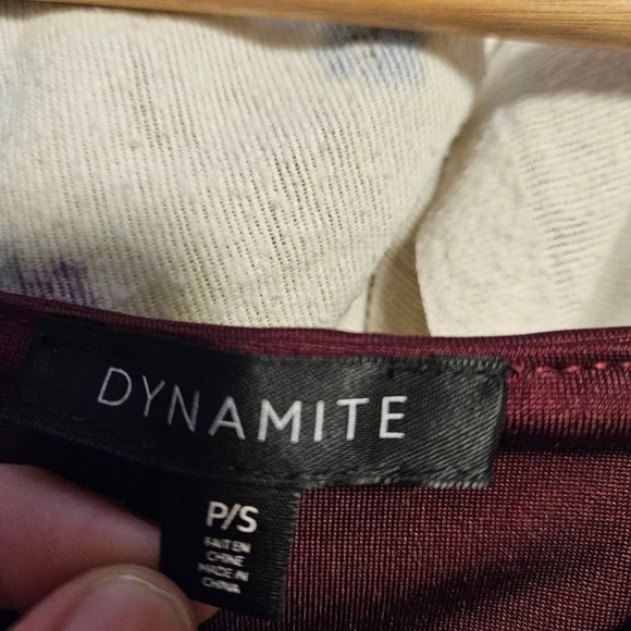 Crop tops - Picture 2 of 2